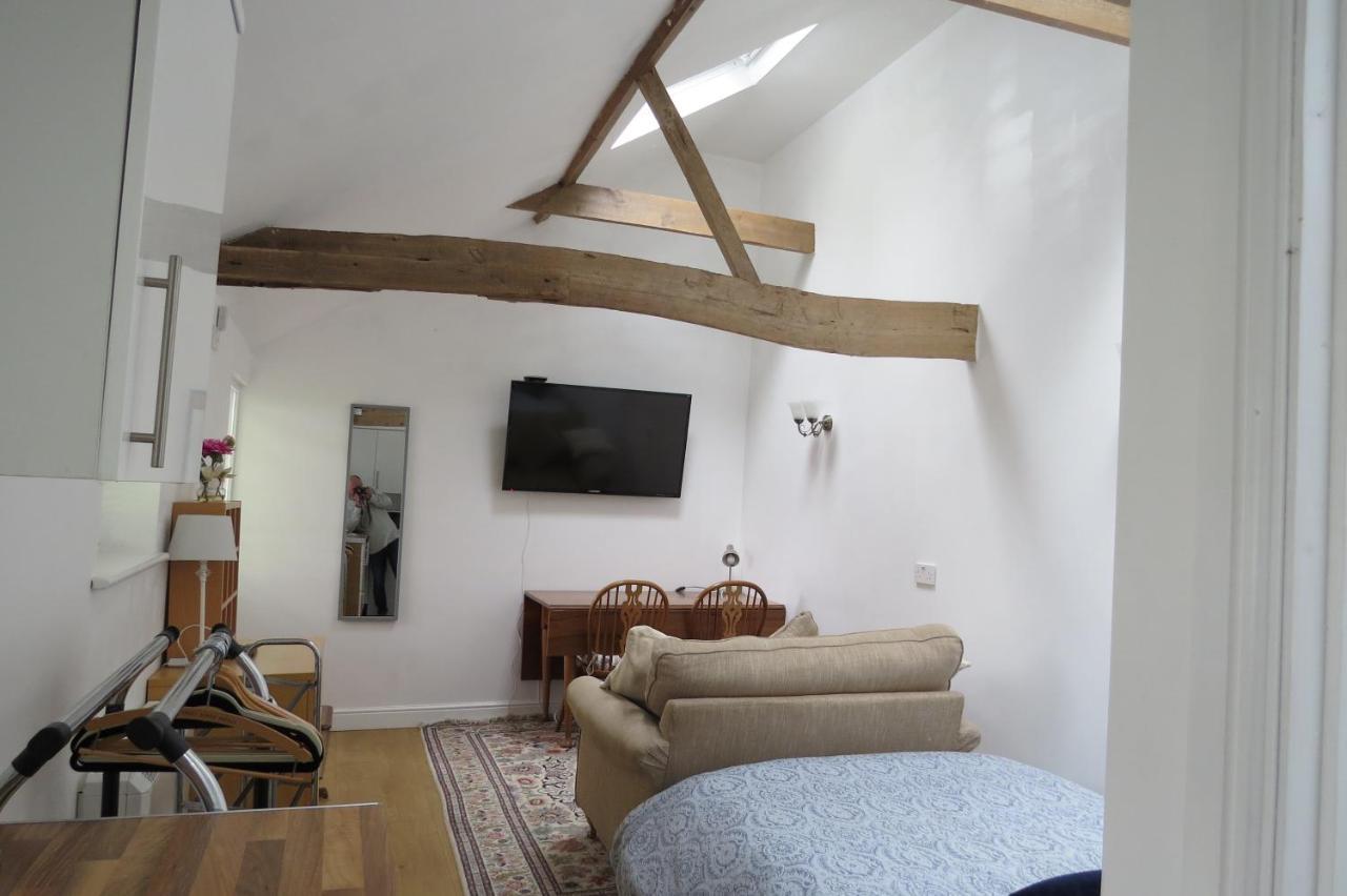 The Old Stables, Whitehall Farmhouse, Oakington CBG Exteriör bild